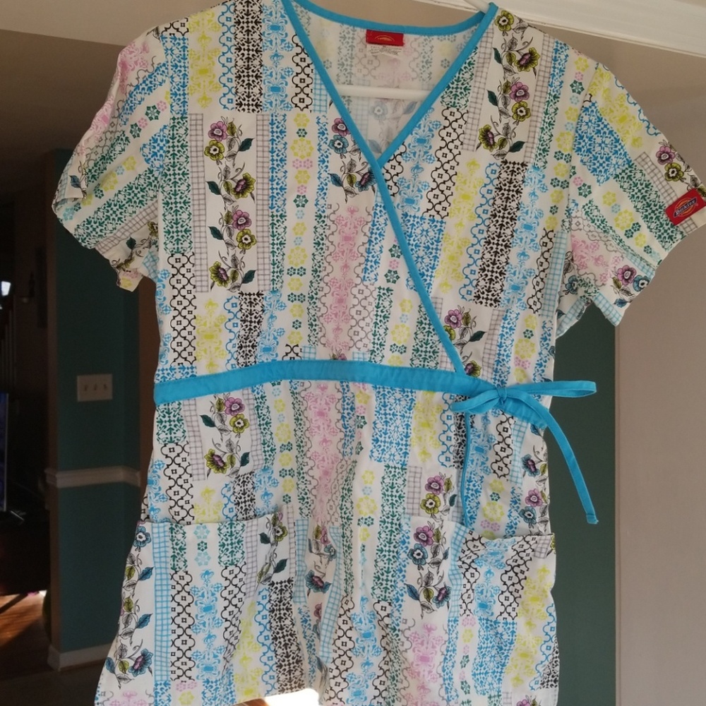 Small Dickies multi colored flowered scrub top